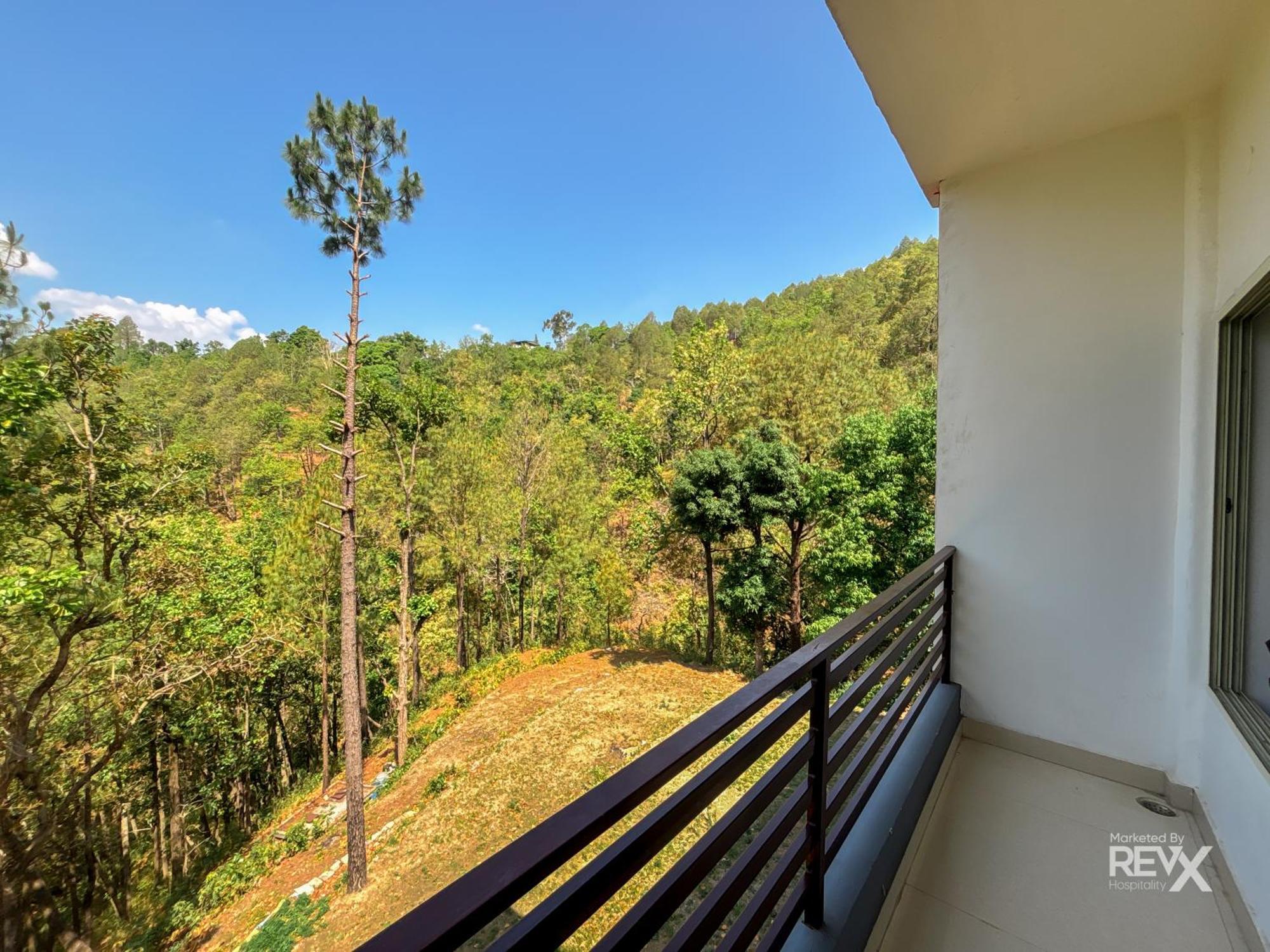 Hotel Prince Valley Lansdowne Buitenkant foto