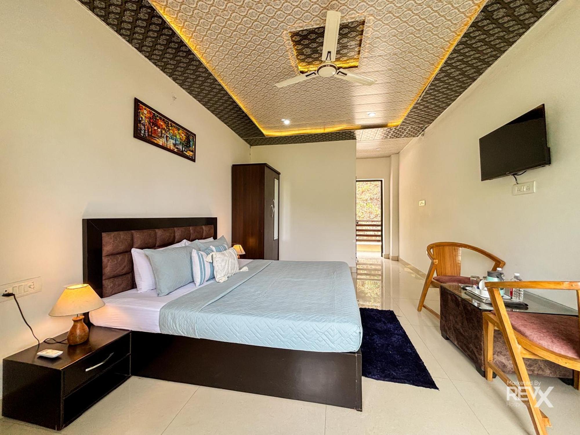 Hotel Prince Valley Lansdowne Buitenkant foto