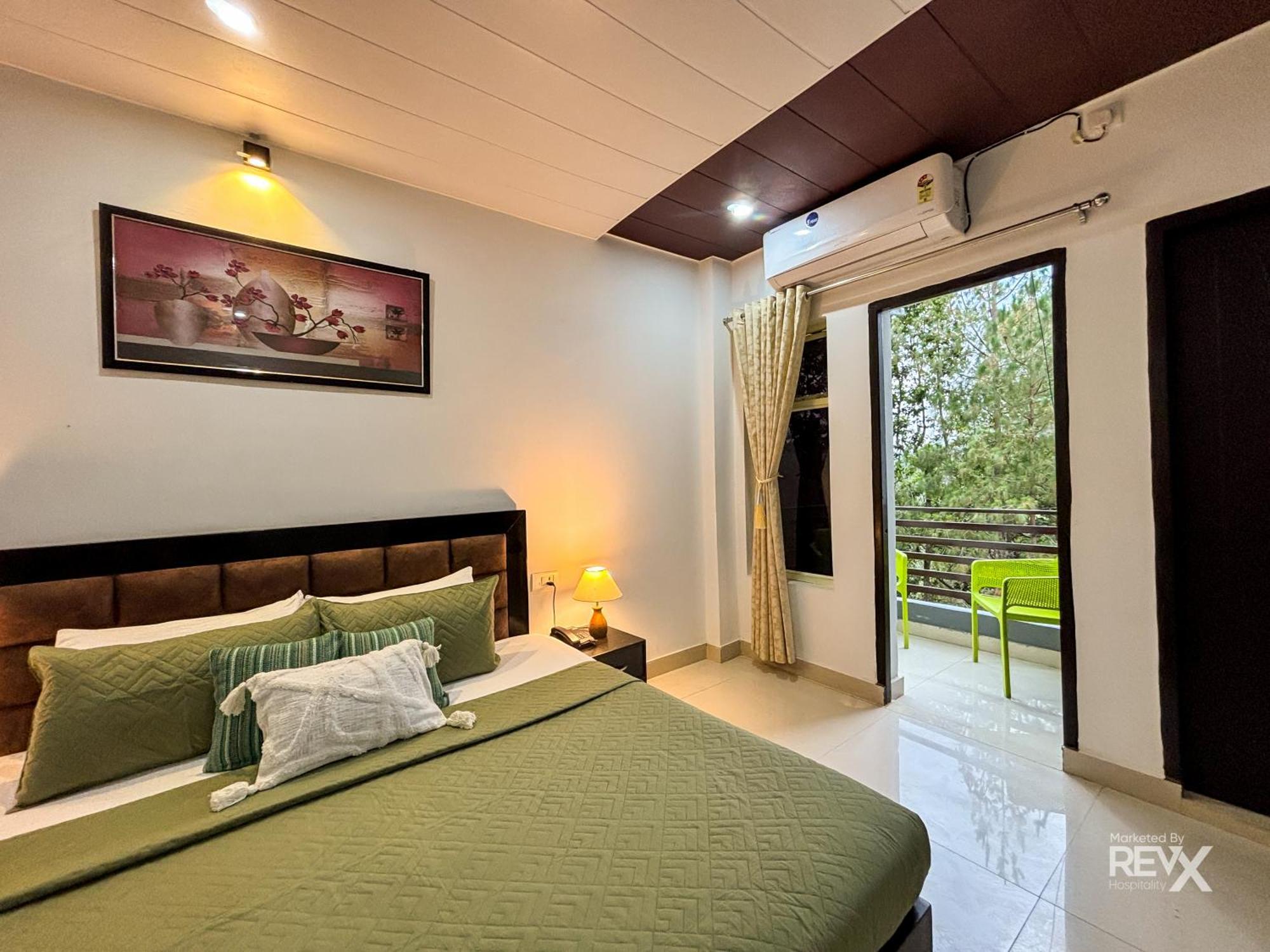 Hotel Prince Valley Lansdowne Buitenkant foto